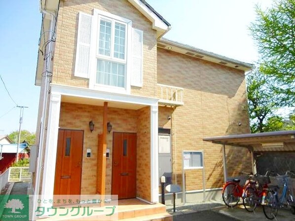 メイプルハウスの物件外観写真